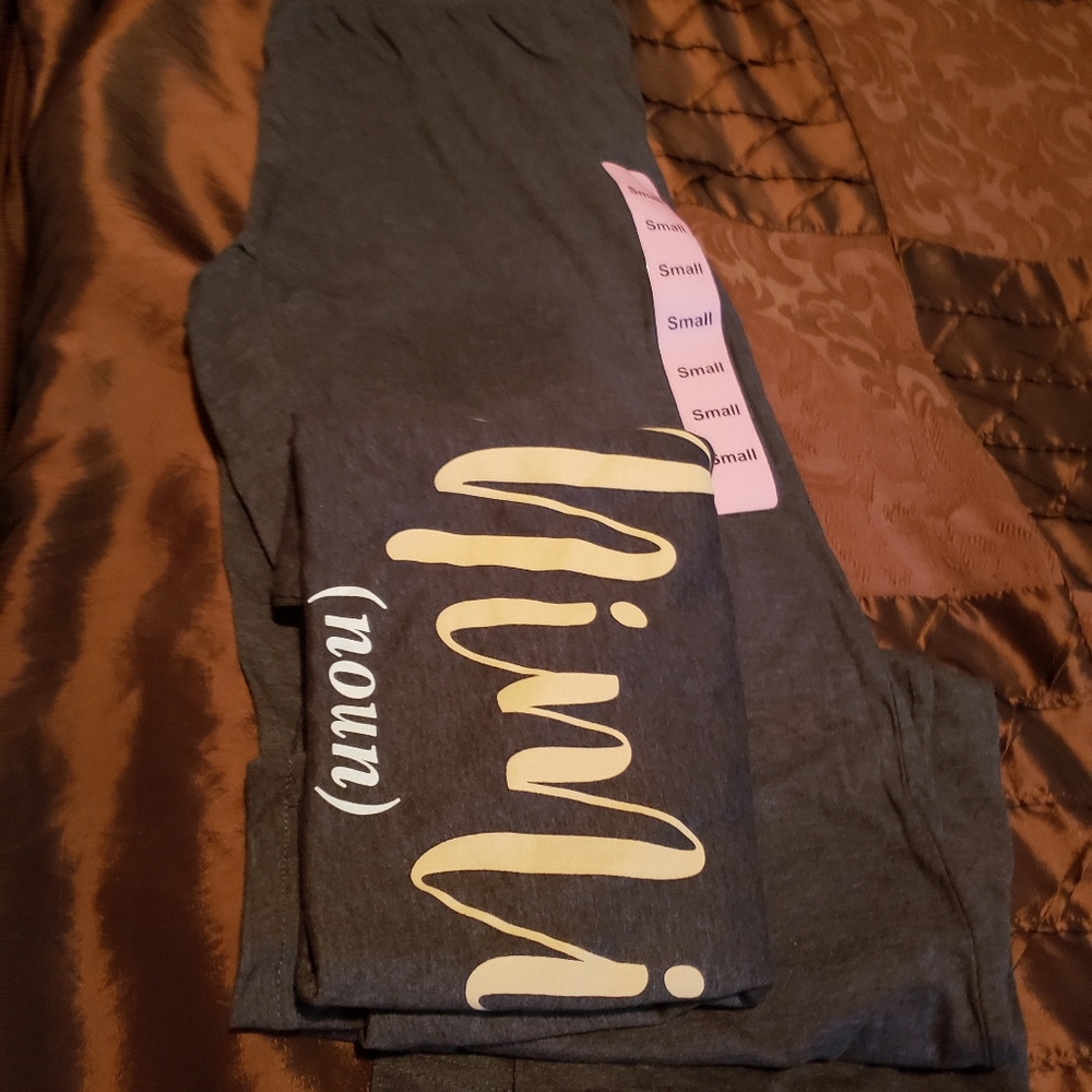 Pajamas - Picture 4 of 7